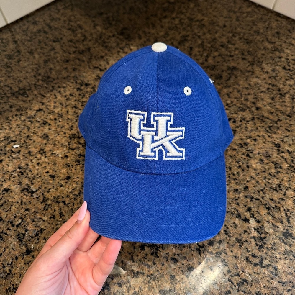 Kentucky Wildcats Hat Top of the World One-Fit Youth Blue NCAA Logo